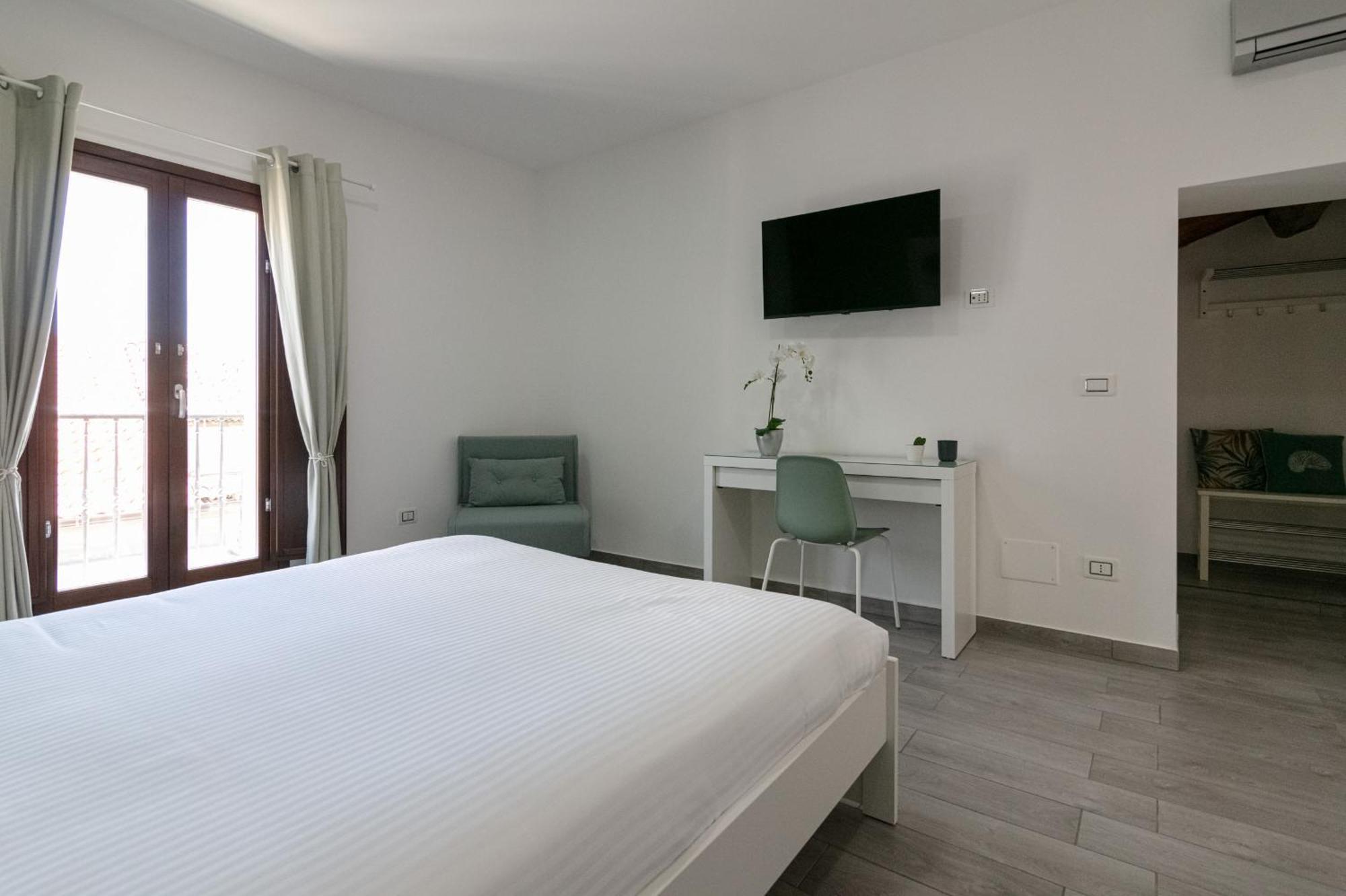 Dea Apartrooms Termoli Luaran gambar
