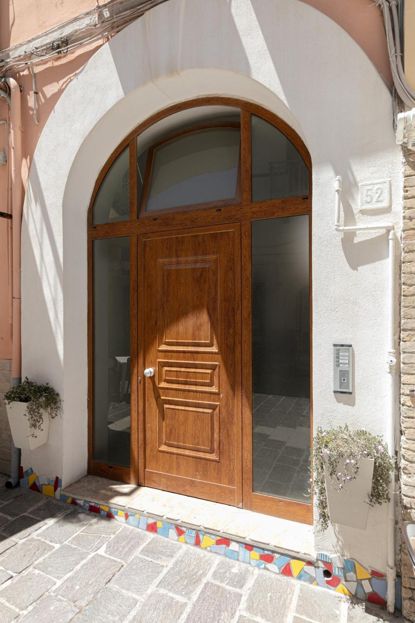 Dea Apartrooms Termoli Luaran gambar